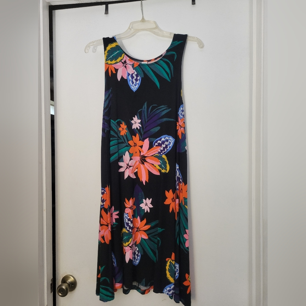 Old Navy tropical sleeveless dress size Medium.